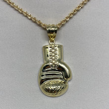 Load image into Gallery viewer, 10K gold boxing glove chain set