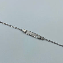 Load image into Gallery viewer, Baby 10K White Gold Figaro Link ID bracelet