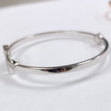 Load image into Gallery viewer, 10K Gold Bar Bangle Bracelet