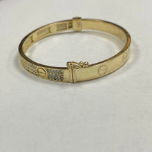 Load image into Gallery viewer, REVERSIBLE 10k Gold Designer Inspired Bangle with Two Wearable Designs