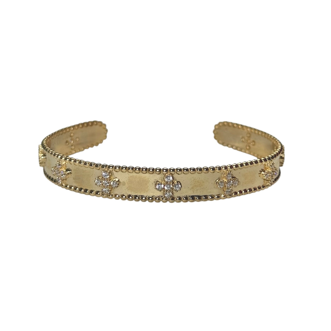 Ladies 10K Gold Clover Cuff Bangle Bracelet
