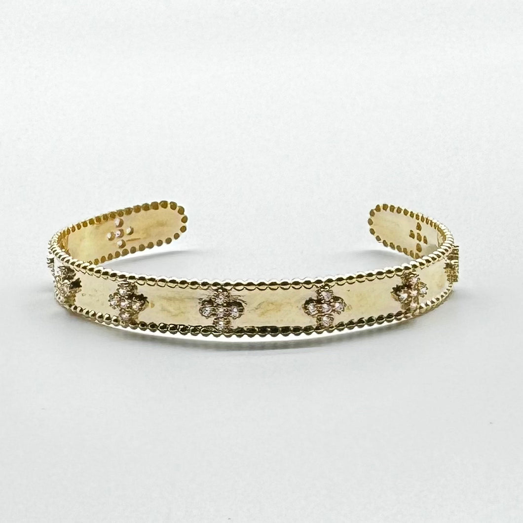 Ladies 10K Gold Clover Cuff Bangle Bracelet