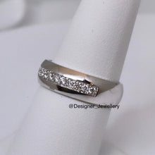 Load image into Gallery viewer, 10K/14K Traditional Diamond Wedding Band
