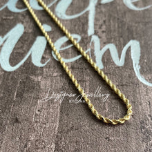 Load image into Gallery viewer, 10K Gold Solid Weight 2.25 mm Diamond Cut Rope Chain
