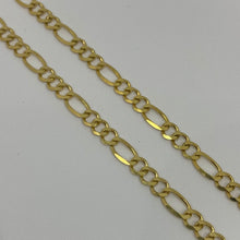Load image into Gallery viewer, Solid 10K Gold 4.8 mm Figaro Link Chain

