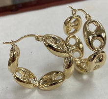 Load image into Gallery viewer, 10K Gold Puffed Mariner Link Hoop Earrings
