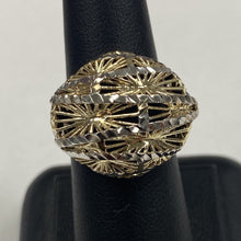 Load image into Gallery viewer, 10K Two Tone Gold Fancy Ring
