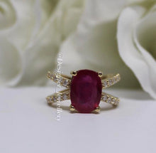 Load image into Gallery viewer, 14K Gold Diamond and Ruby Criss Cross Ring
