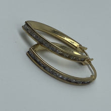 Load image into Gallery viewer, 10K Yellow Gold Large Sized V Shaped Earrings
