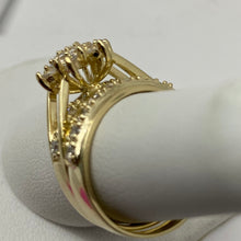 Load image into Gallery viewer, 10K Gold Cluster Bridal Ring Set
