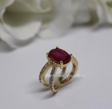 Load image into Gallery viewer, 14K Gold Diamond and Ruby Criss Cross Ring
