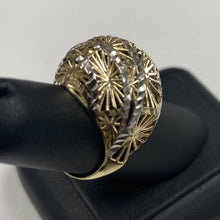 Load image into Gallery viewer, 10K Two Tone Gold Fancy Ring
