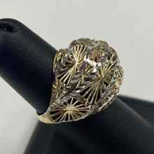 Load image into Gallery viewer, 10K Two Tone Gold Fancy Ring
