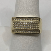 Load image into Gallery viewer, 10K Yellow Gold Cubic Zirconia Signet Ring

