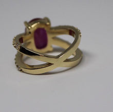 Load image into Gallery viewer, 14K Gold Diamond and Ruby Criss Cross Ring
