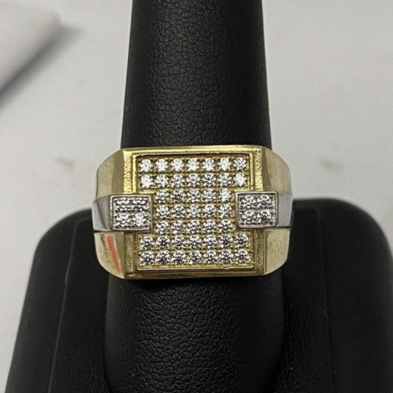 10K Gold Cubic Zirconia Signet Ring